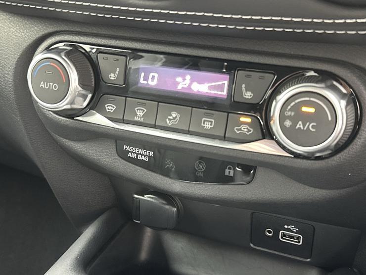 Nissan JUKE Photo spincar-df5592b0ffcc03bd48585582aed9bc684295c912.jpg