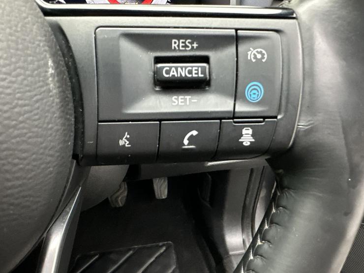 Nissan QASHQAI Photo spincar-e00b4d90732152c3bf026c40ef72c1dcb2ac18ce.jpg