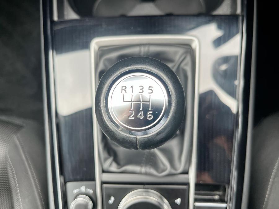 Mazda CX-30 Photo spincar-e035174252026a68e7bb0b5d84e2cba70fff9e27.jpg