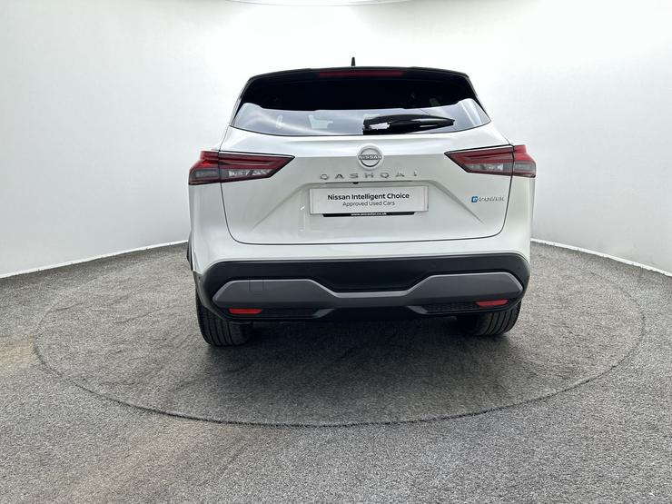 Nissan Qashqai Photo spincar-e04963b00fc7950cdcbb832b3610ffefa4bf0d27.jpg