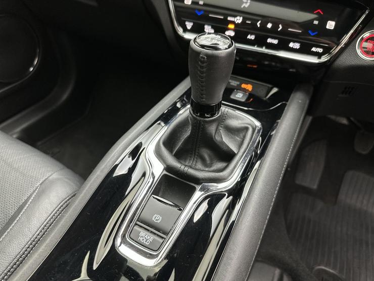 Honda HR-V Photo spincar-e06d9e9f76343d5fecb10a9e80f16d3081a9067f.jpg