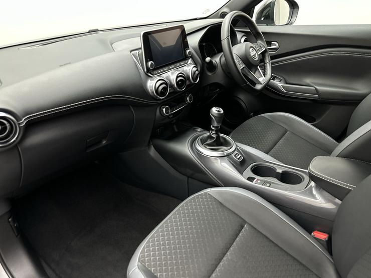 Nissan Juke Photo spincar-e1b407d0a590960162a0754274c135d626fbef4e.jpg