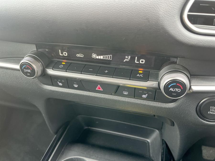 Mazda CX-30 Photo spincar-e20451d8530fb9c478bdf5a2e17db3f0fc455a26.jpg