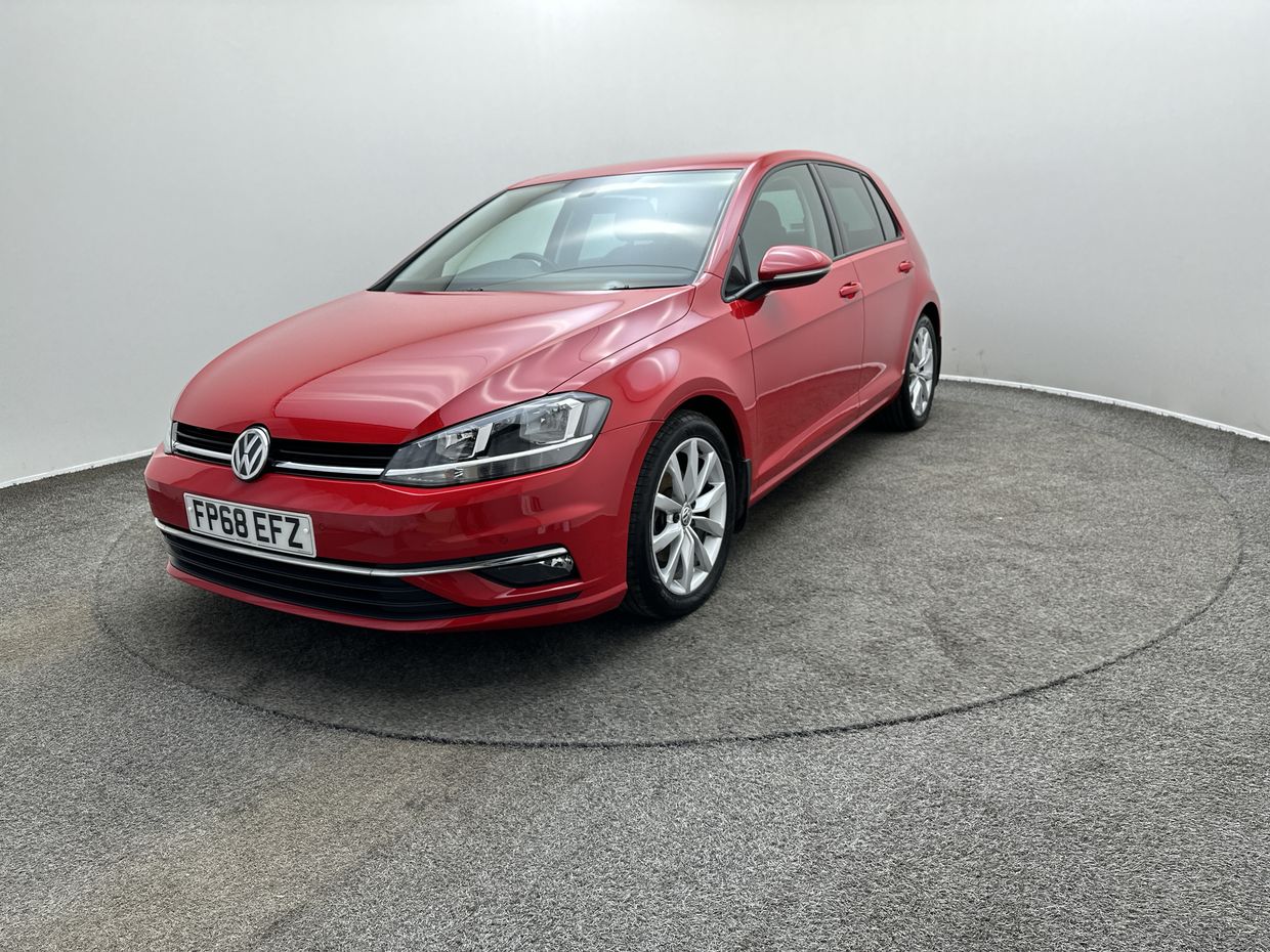 Volkswagen GOLF Photo 3