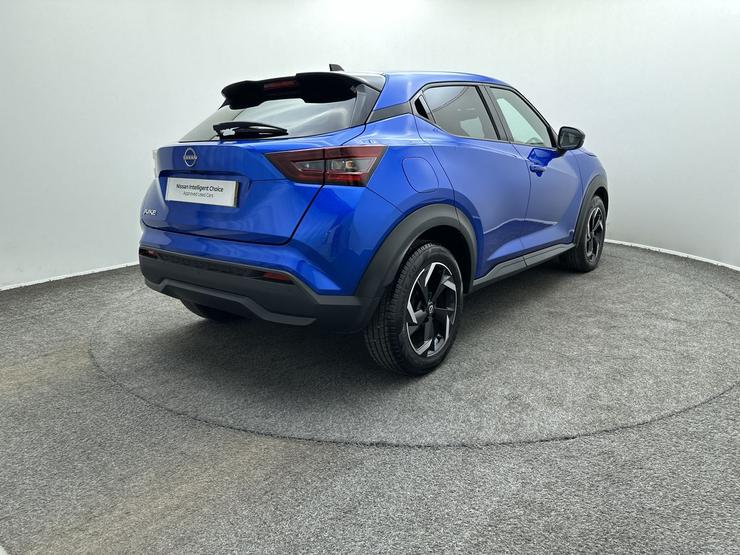 Nissan JUKE Photo spincar-e2589597c285895cca0542f2d0d31a6eb3129e57.jpg