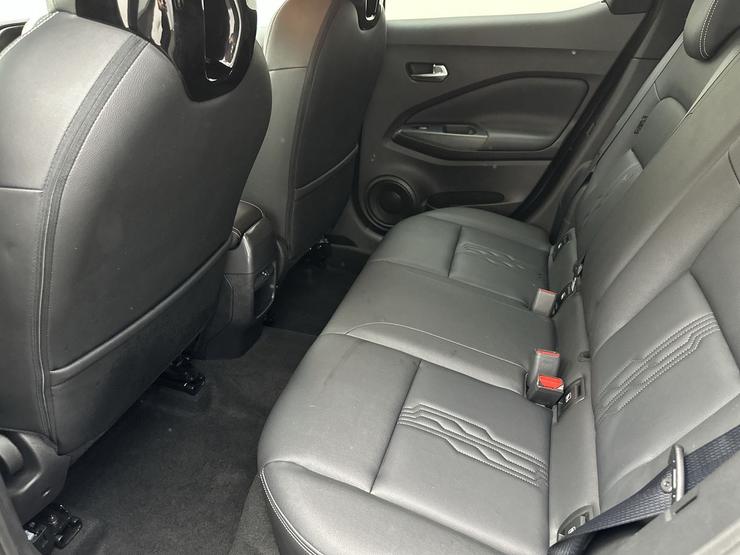 Nissan JUKE Photo spincar-e2e95c3da318c88ac1663e3a7bc8530d89eb6048.jpg