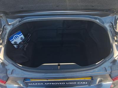 Fiat 124 Spider Photo 21