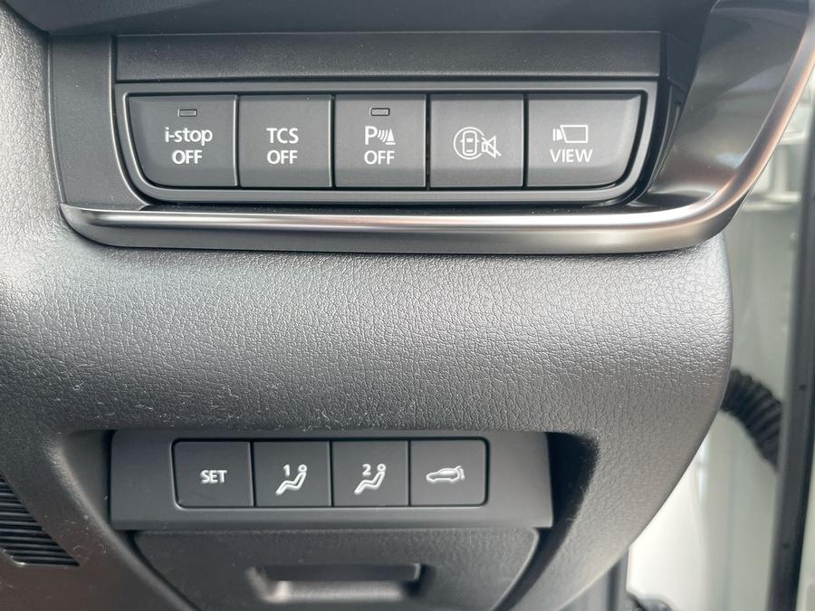 Mazda CX-30 Photo spincar-e317e70d3952b439bcc467dc2b18123039bc7712.jpg