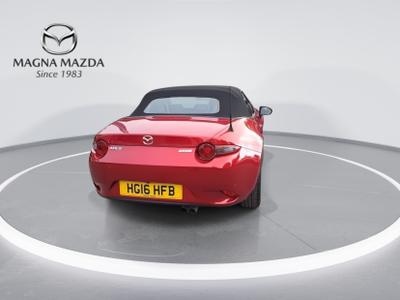 Mazda MX-5 Photo 8