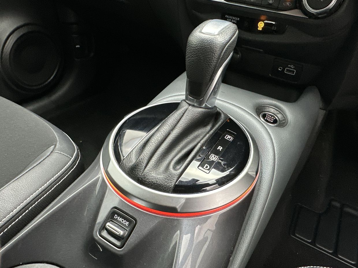 Nissan JUKE Photo 24