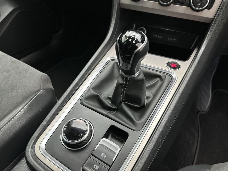 SEAT ATECA Photo spincar-e4e0fbd39ab03952f1ce250fe23fc1a37711493a.jpg