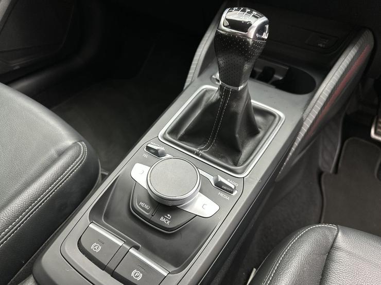 Audi Q2 Photo spincar-e51dbd05a5aff9dc87954ee7072de7d7638bdd0d.jpg