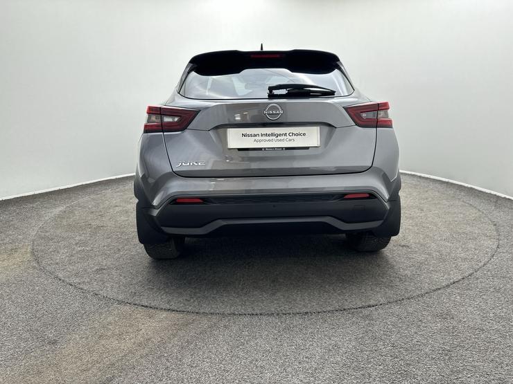 Nissan JUKE Photo spincar-e54a308c01f13e936922c42fcfe51ee21df5288a.jpg