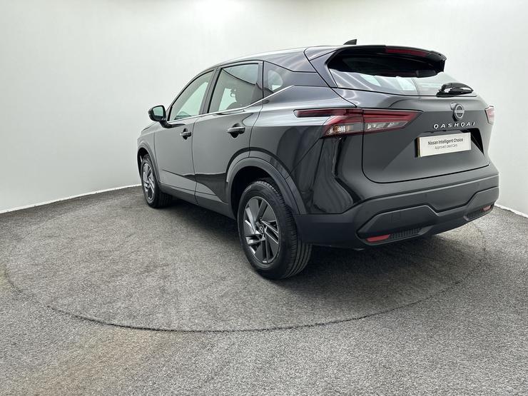 Nissan QASHQAI Photo spincar-e6bbab92940a45a945829167f2f05f37c36109b2.jpg