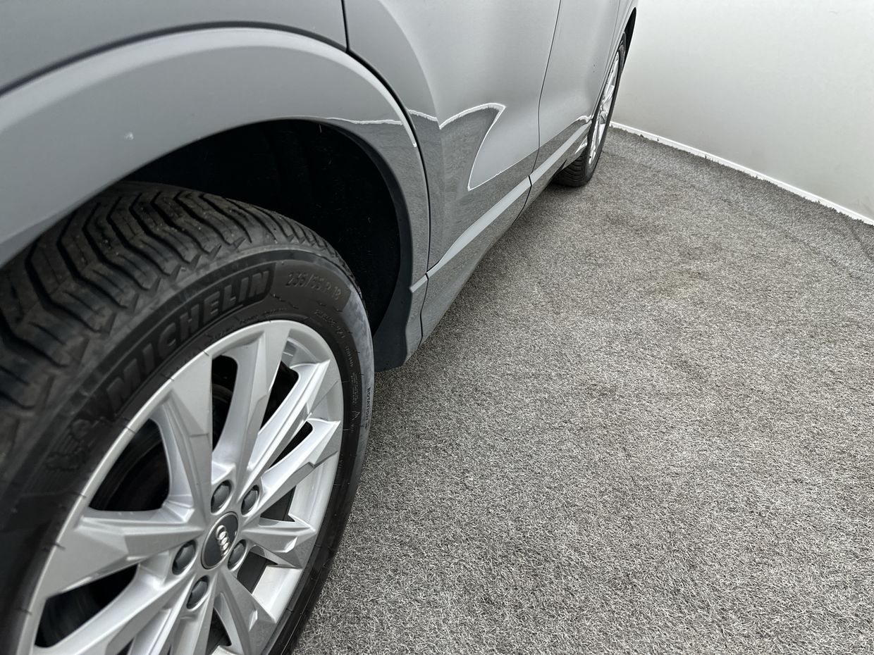 Audi Q3 Photo 22