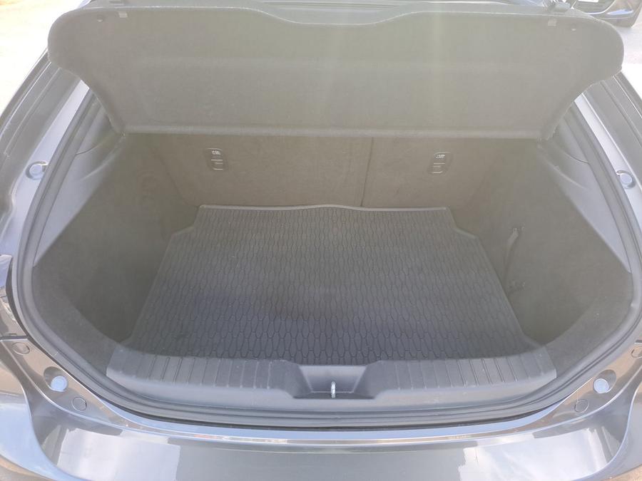 Mazda Mazda3 Photo spincar-e718d7e9e871b61e5994006abfecfe0ef38e693c.jpg