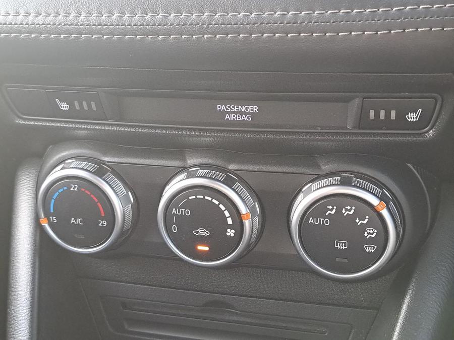 Mazda CX-3 Photo spincar-e73a0814a55ecdbe4394197cc489b4c18a56bb40.jpg