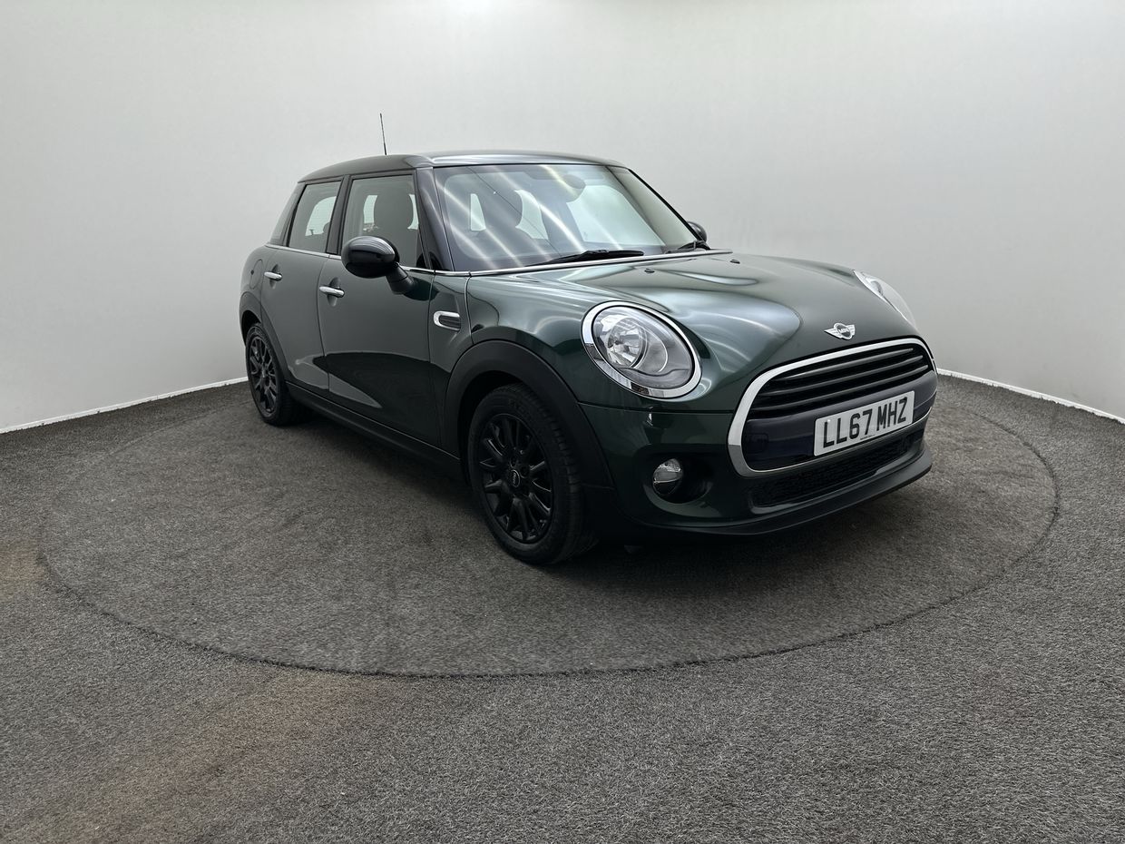 MINI Cooper Photo 0