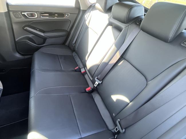 Honda Civic Photo spincar-e82e948dbbb6fe20a4141282afdfbeffd4dde3f0.jpg