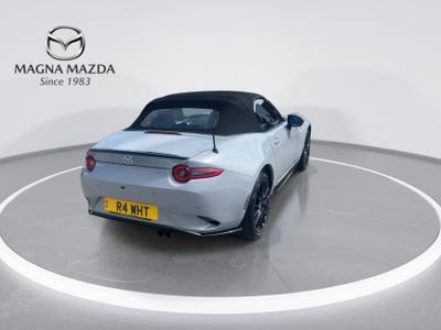 Mazda MX-5 Photo 10