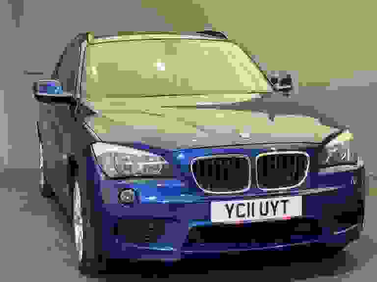 BMW X1 Photo spincar-e91d3f926a53d2c39b0d125f7e0b5444ab36924c.jpg