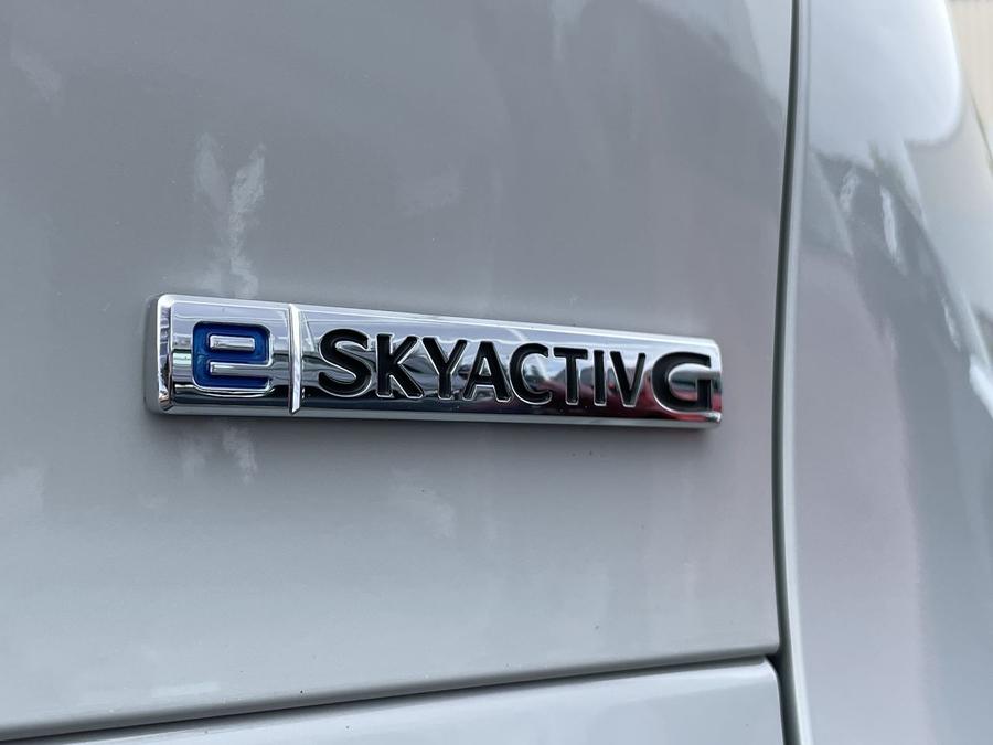 Mazda CX-30 Photo spincar-e98b24e724296946d7c89e220cabaa977b6bab0d.jpg
