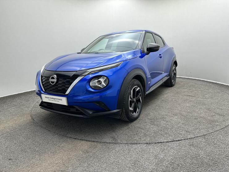 Nissan JUKE Photo spincar-e98e0fdc3edb51964ea02b051242eeb87e6c2996.jpg