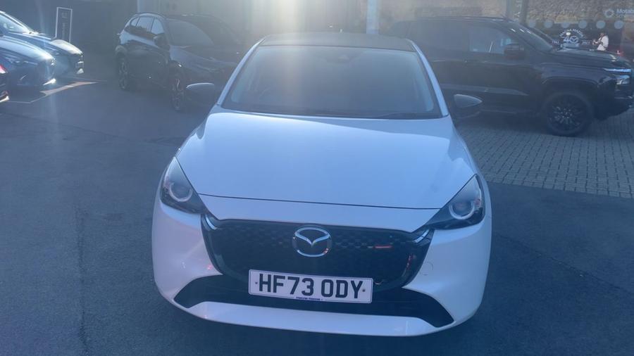 Mazda Mazda2 Photo spincar-e9aae83463f7eefe9ac5c18c6a65cfbfb86c70d8.jpg