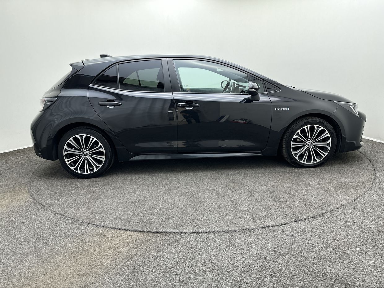 Toyota Corolla Photo 8