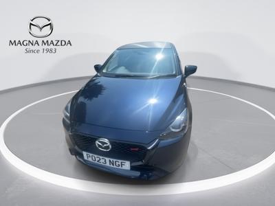 Mazda Mazda2 Photo 3