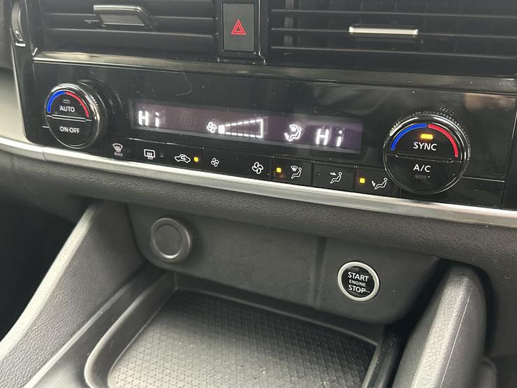 Nissan QASHQAI Photo spincar-e9e549dfb2945b5bbf1dbd31d1789a01ae7f93e0.jpg