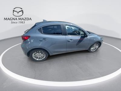 Mazda Mazda2 Photo 10