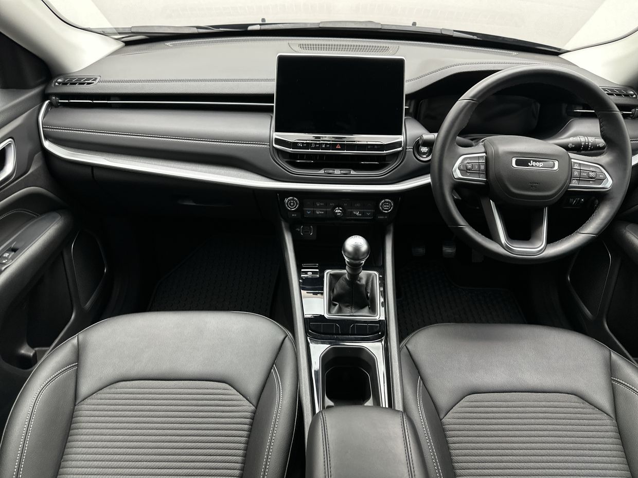 Jeep Compass Photo 14