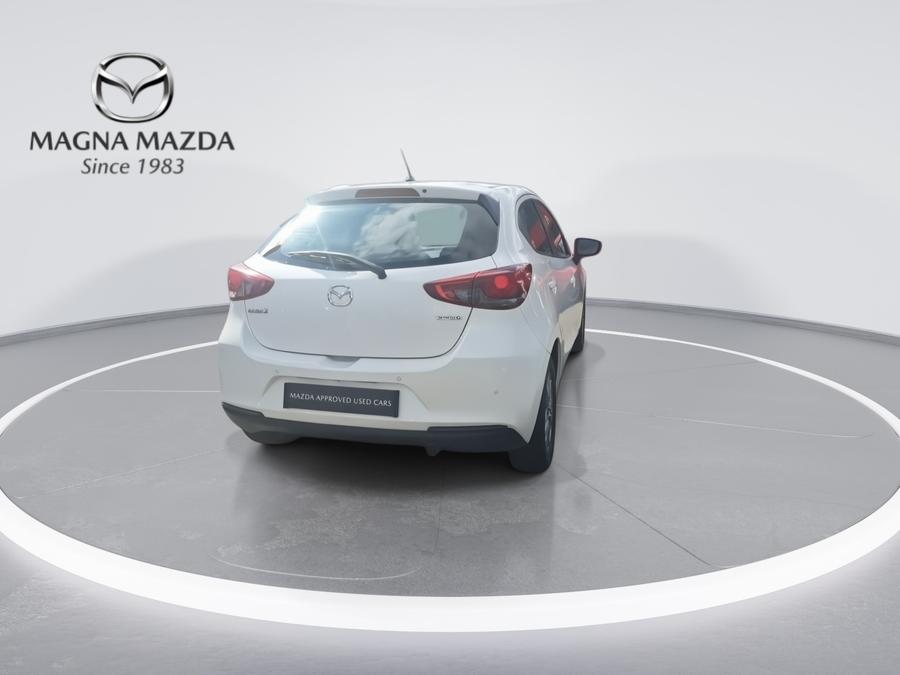 Mazda Mazda2 Photo spincar-eb0842be8b00f51aabf1266c6b91d0e6de380f7a.jpg
