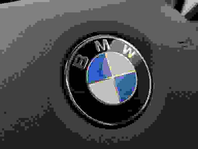 BMW 3 SERIES Photo spincar-eb628e678bdca80a4c36e1f12cfa3228f33d8c35.jpg