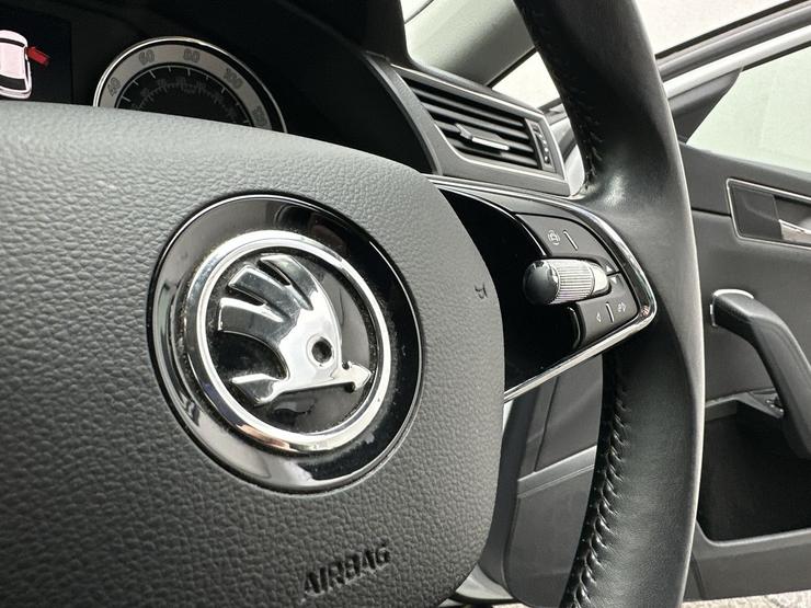 Skoda SUPERB Photo spincar-ebf77273c8e40d61a1af070e8a4aeb399b281f6b.jpg