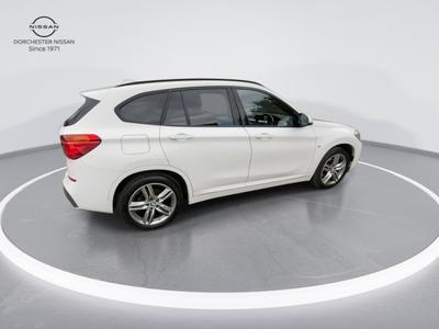BMW X1 Photo 10