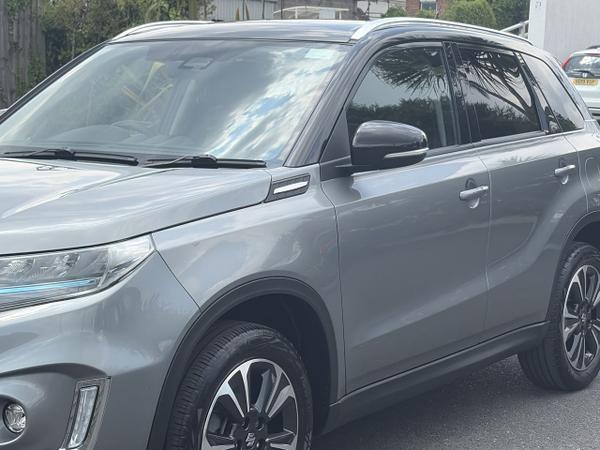 Suzuki Vitara Photo 36