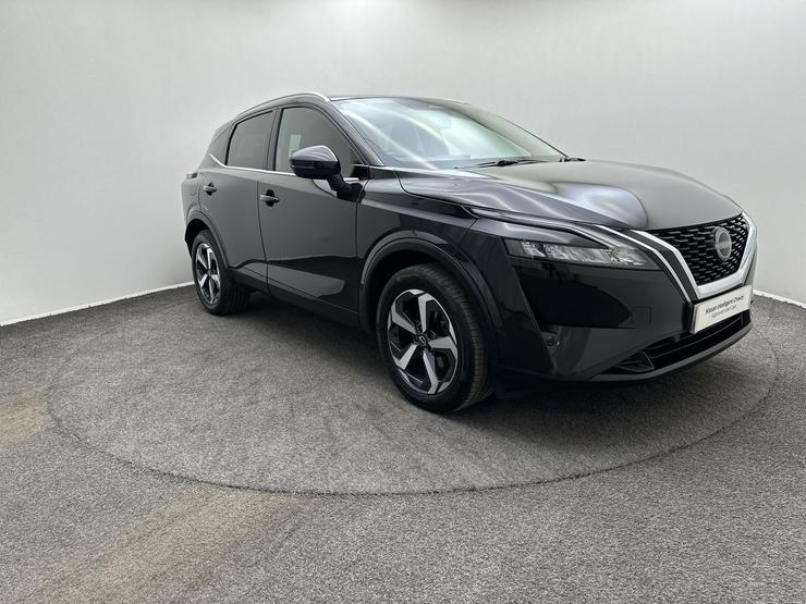 Nissan QASHQAI Photo spincar-ecdb8775a9bd520f5a8da75b2ef7343de6179e86.jpg