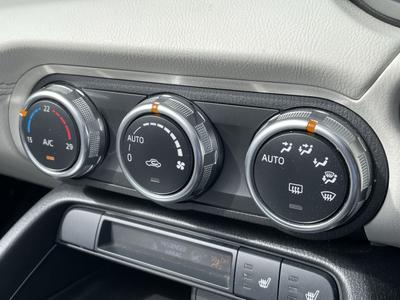 Mazda MX-5 Photo 36