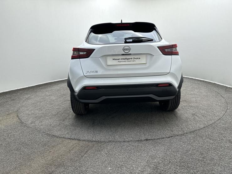 Nissan JUKE Photo spincar-ee3a3f54ce36531fd5f72a312cf470d117547365.jpg