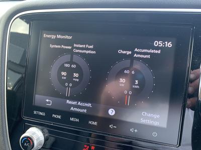 Mitsubishi Outlander Photo 30