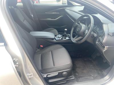 Mazda CX-30 Photo 13