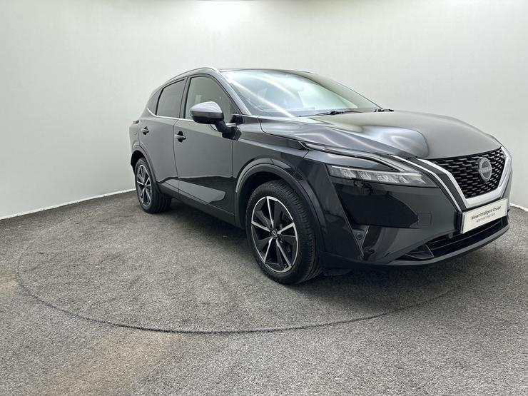 Nissan QASHQAI Photo spincar-eeb99efc6a34f909eb6c0944dce1421e8236ee1a.jpg