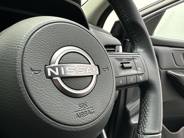Nissan QASHQAI Photo spincar-ef04e27a60be4a51fc5cfb44b60ffdb64fededc5.jpg