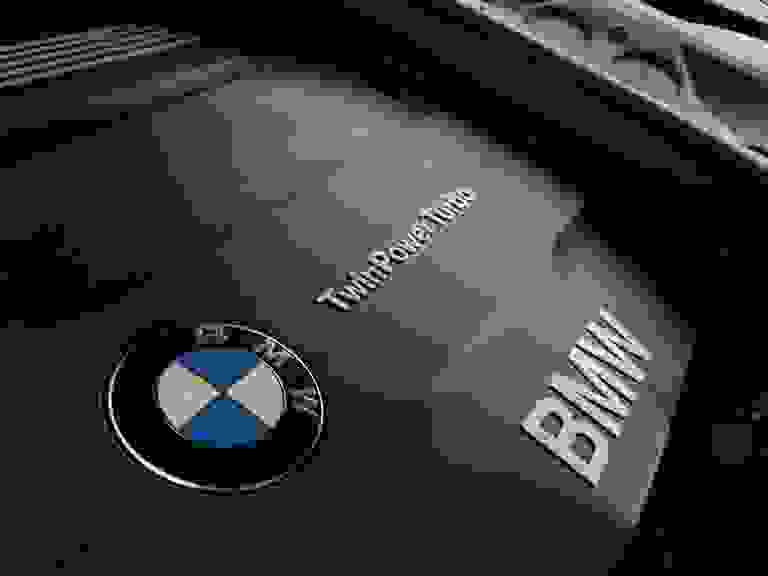 BMW 4 SERIES GRAN COUPE Photo spincar-ef9a84a2f7bbaef696b84eeaf6a11d6bfb9cea49.jpg