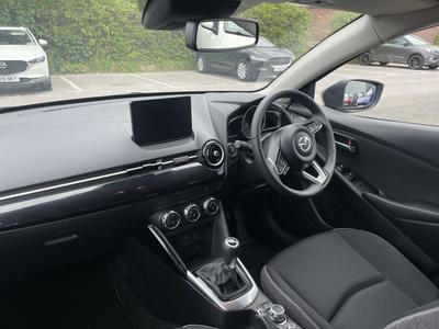 Mazda Mazda2 Photo 19