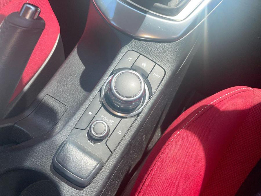 Mazda Mazda2 Photo spincar-f01724bece726be5618dc68e70c7be059af8516f.jpg