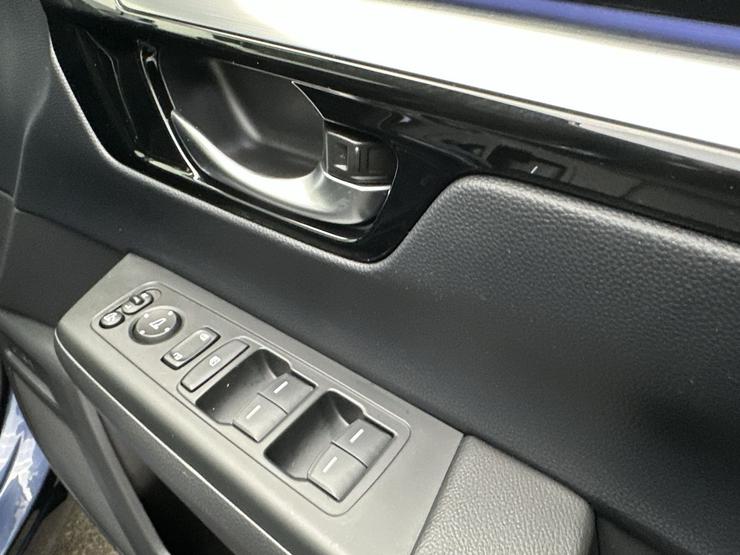 Honda CR-V Photo spincar-f0655e86910923953b83138151699bc325a1300a.jpg