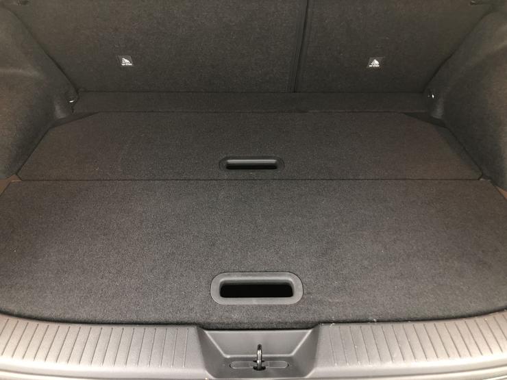 Nissan QASHQAI Photo spincar-f129a5c94ca743105ffce6d6e6f48b847614a22f.jpg